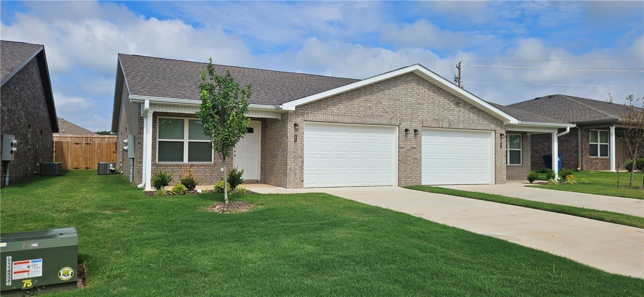 6809 NW Toby Street – photo 2