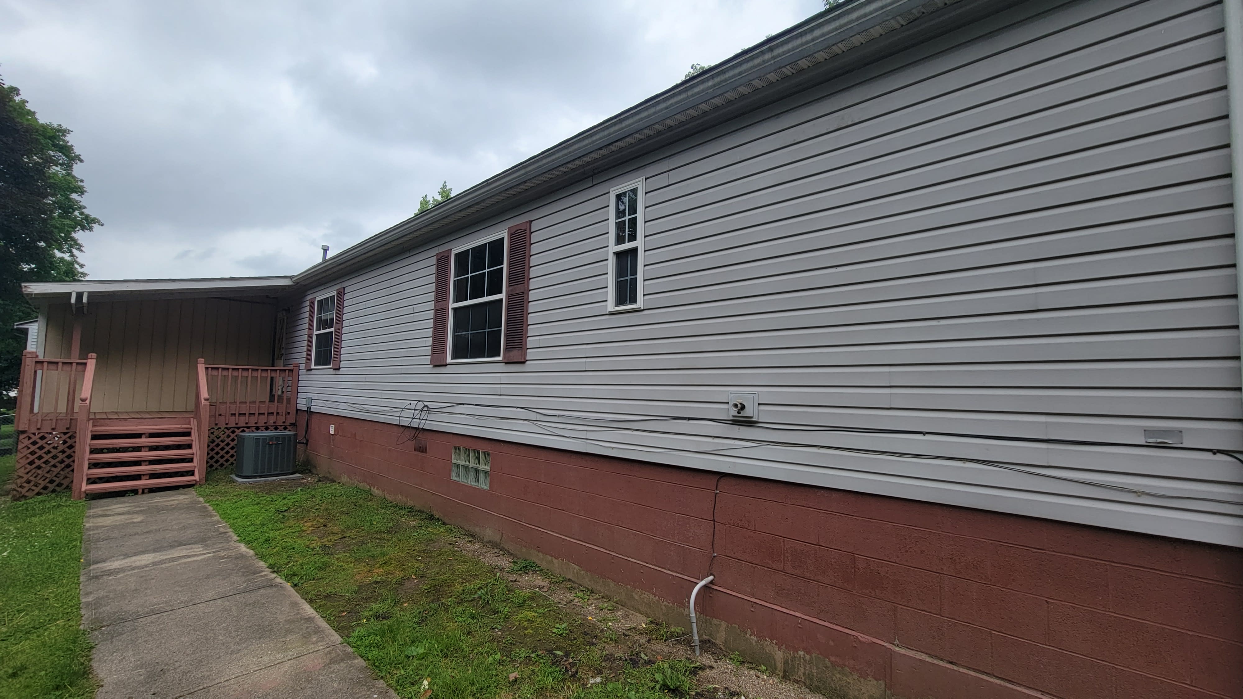 1634 Hilda St – photo 3