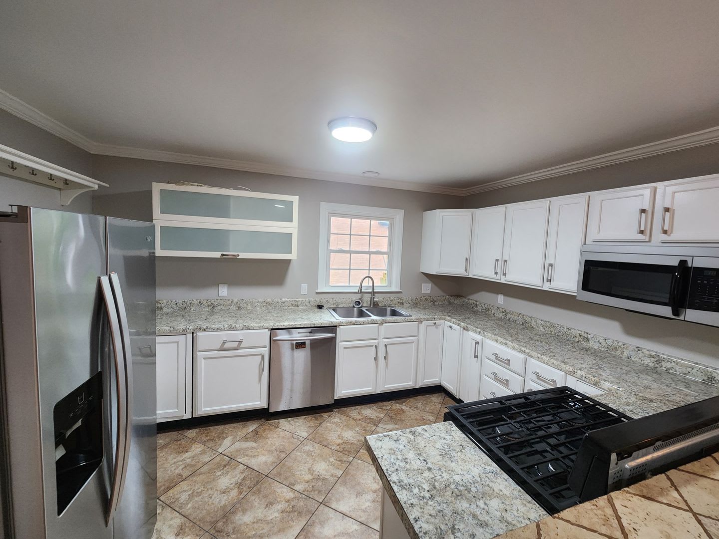 3 Bedroom Home in Shannon Park – photo 4