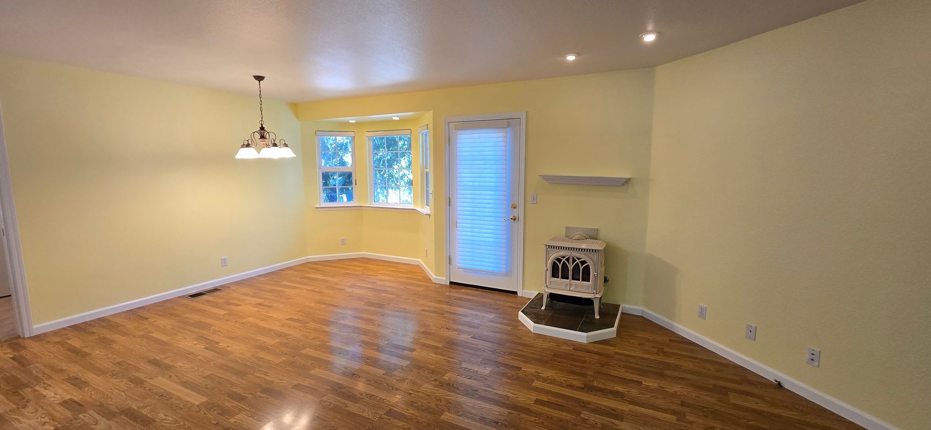 2 Bedroom 2 Bath located on Squirrel Creek – photo 4