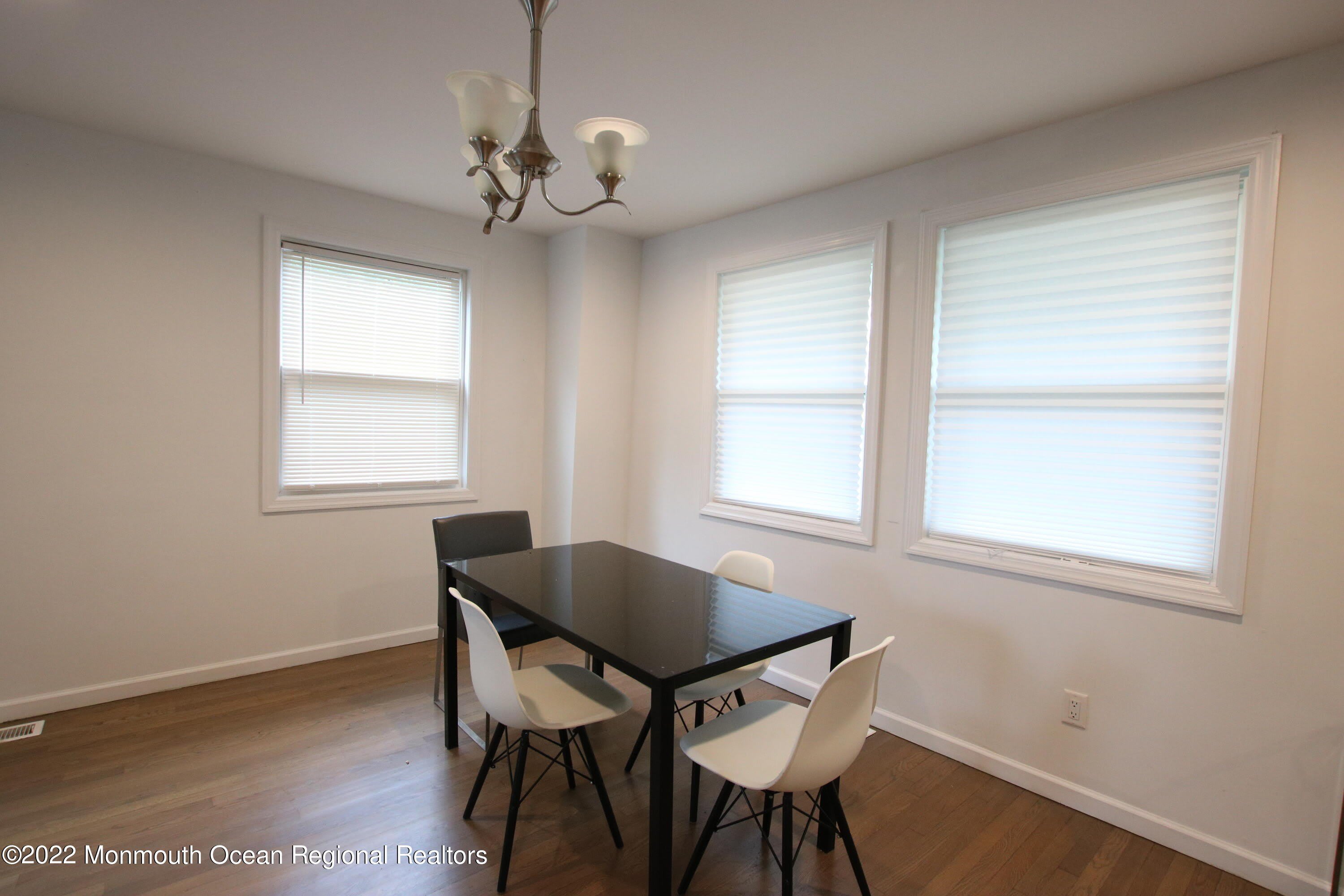 142 Delaware Avenue – photo 4