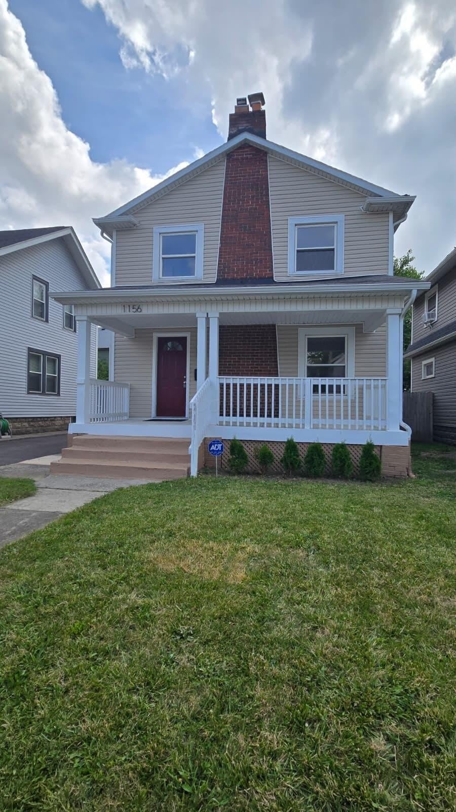 1156 S Champion Avenue – photo 1