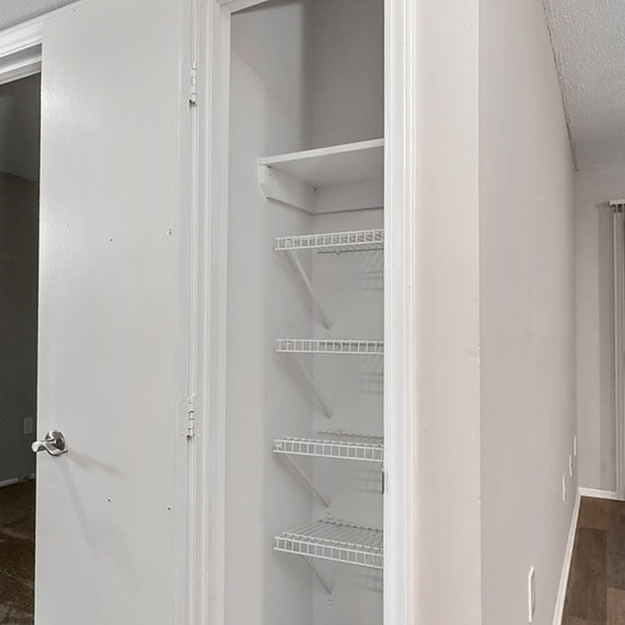 Parkwood Apartment Homes – photo 4