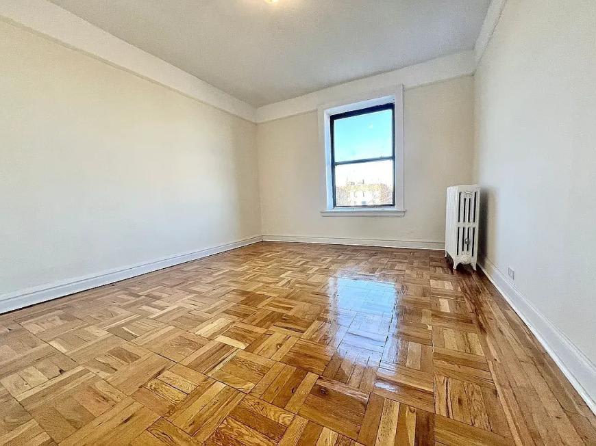 6655 Broadway – photo 2
