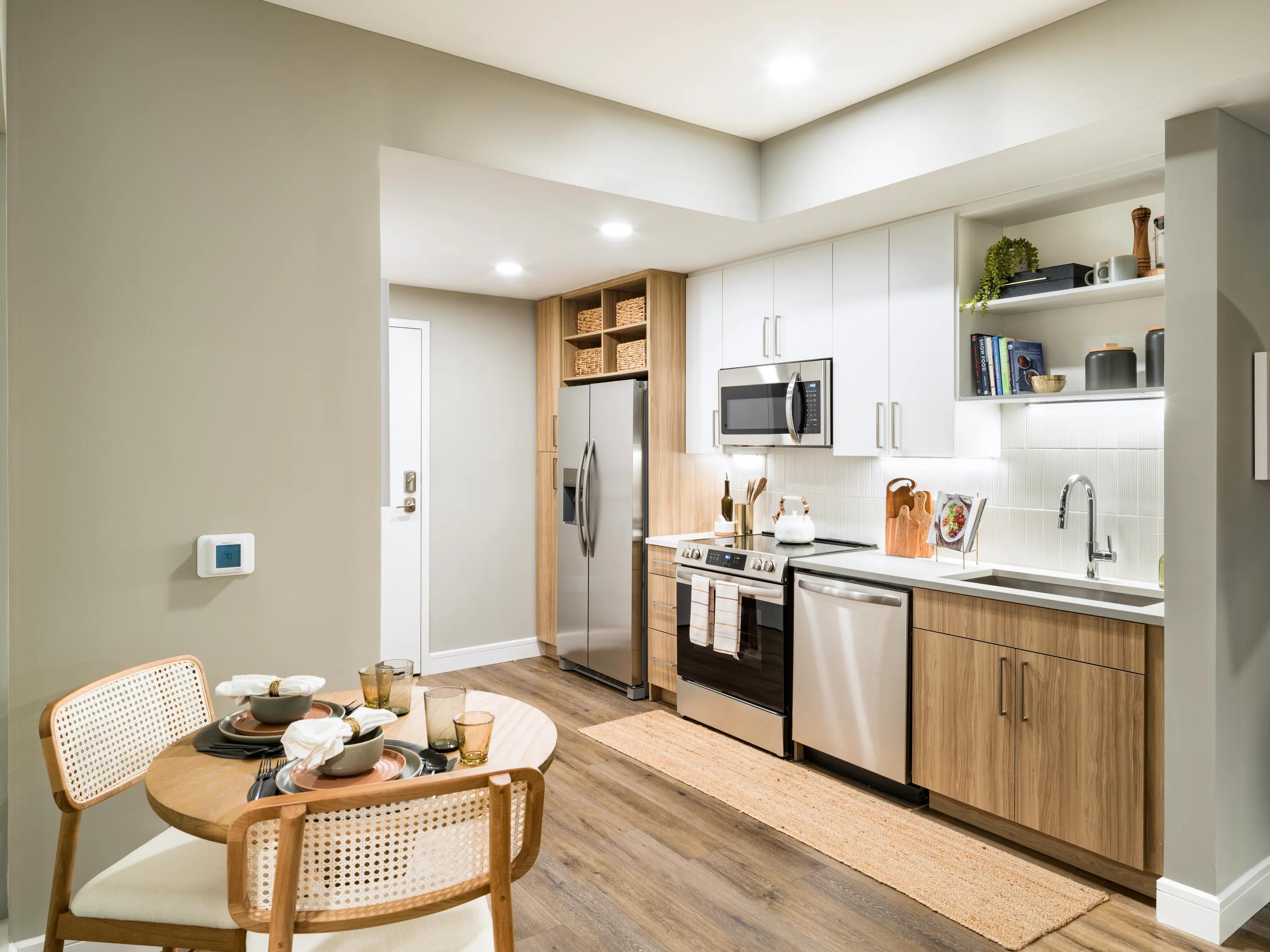 Modera McGavock – photo 5