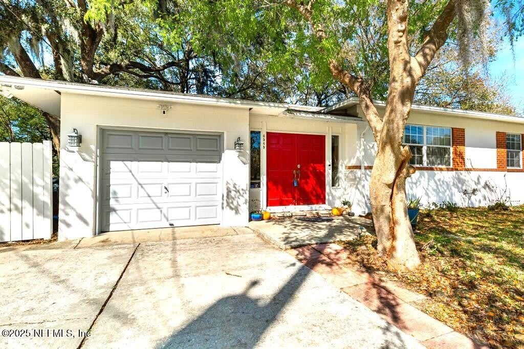 6545 NEWCASTLE Road – photo 4