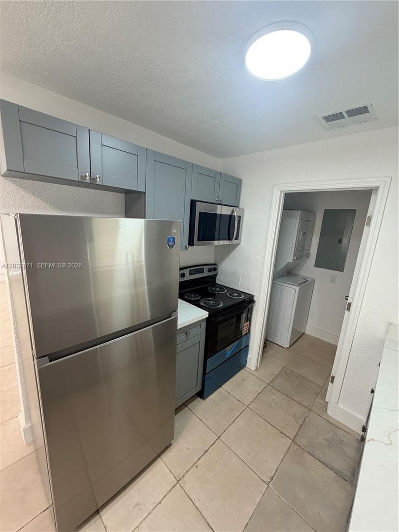 753 SW 3rd Place 753, Dania Beach, FL 33004 – photo 2