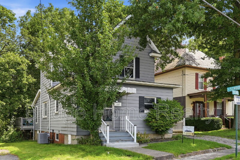 507 Cherry St – photo 2