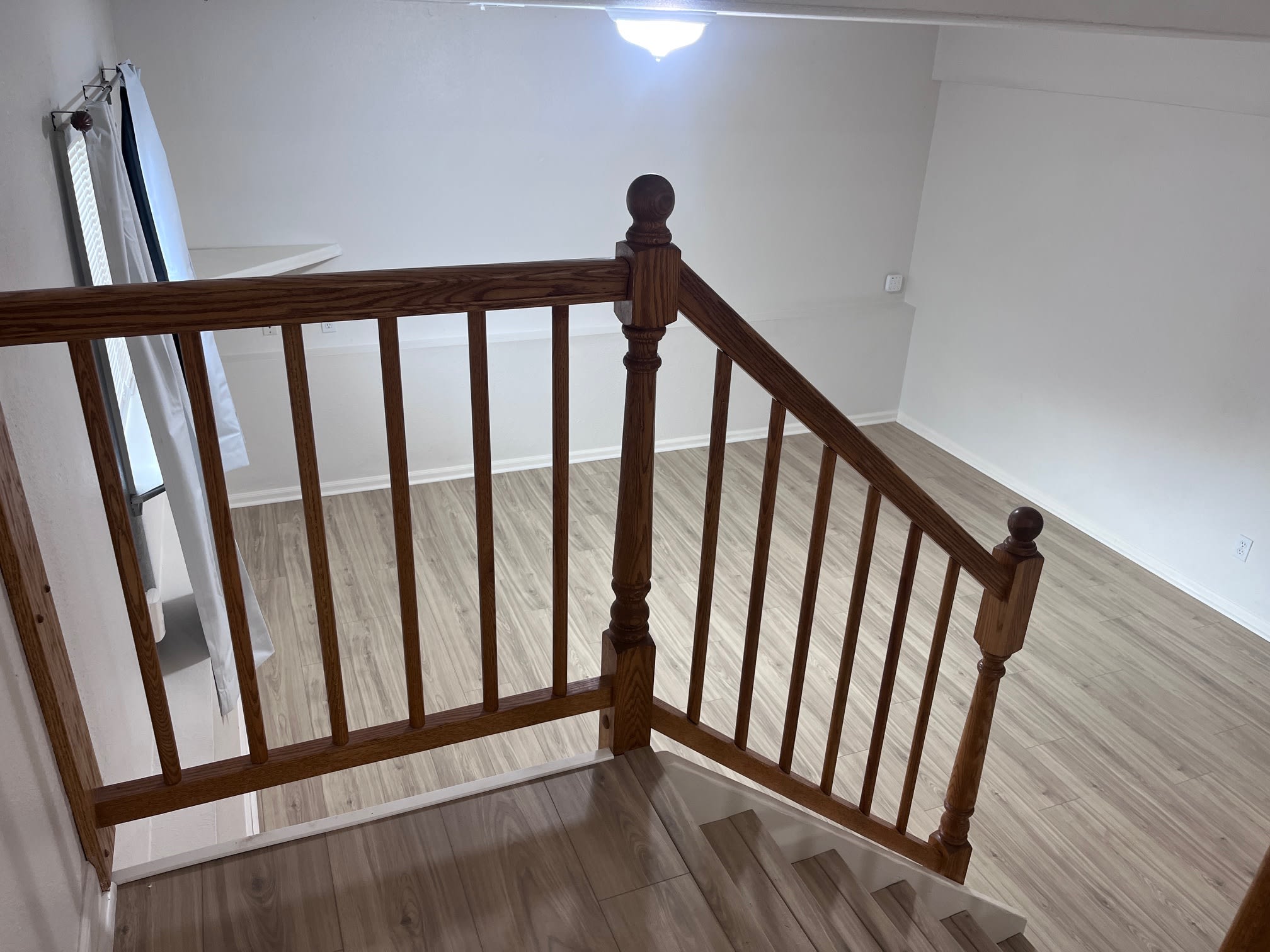 2313 Yorkshire St – photo 4