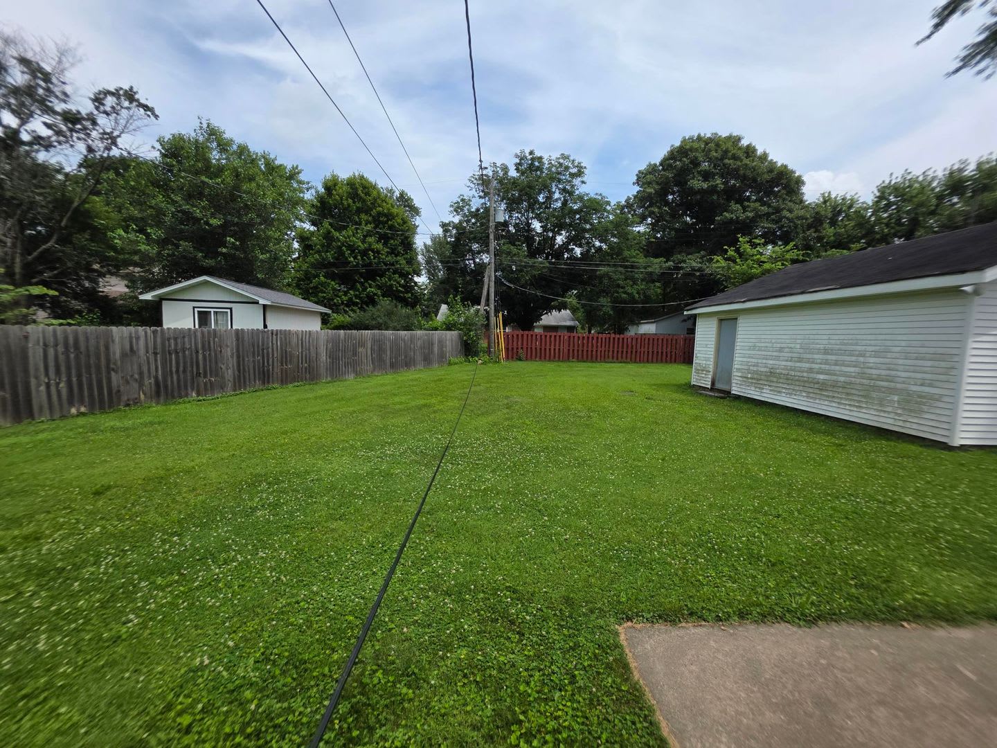 3BR/2BA/2CarGarage Only A Few Minutes From Everything! Ask About Our Move-In Special! – photo 5