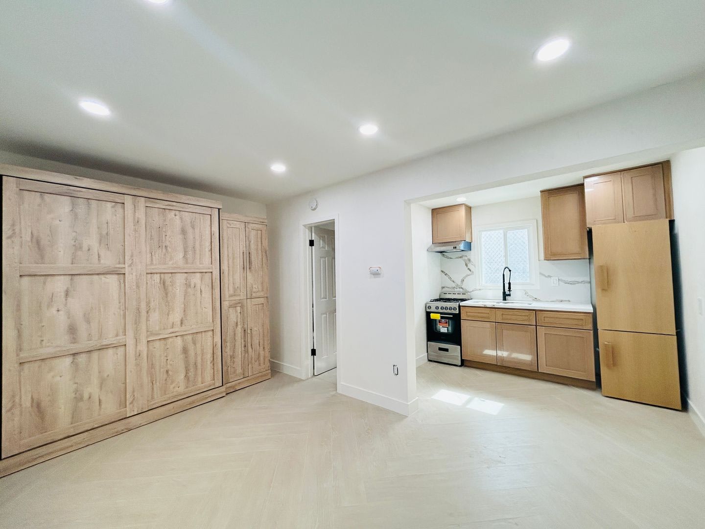 Rose Ave – photo 2
