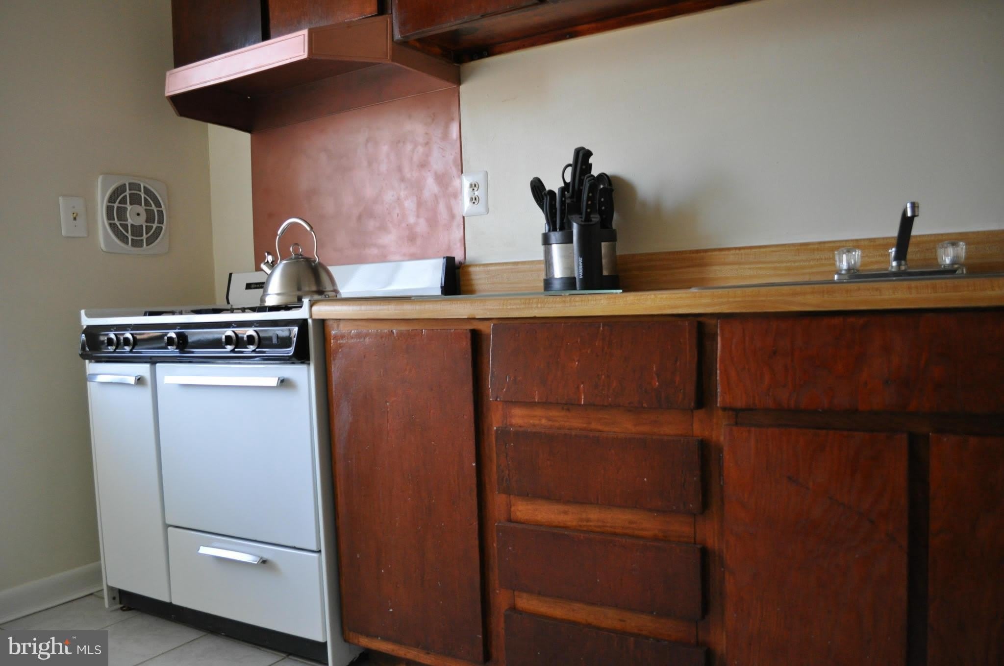 301 ANACOSTIA Road SE – photo 5