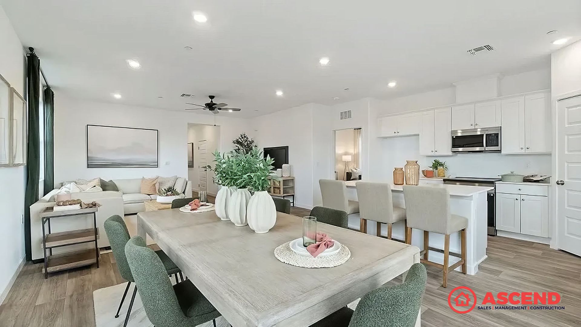 Smart 5-Bedroom Home with Solar + Tesla Powerwall in Gossamer Grove Low electricity cost! – photo 5