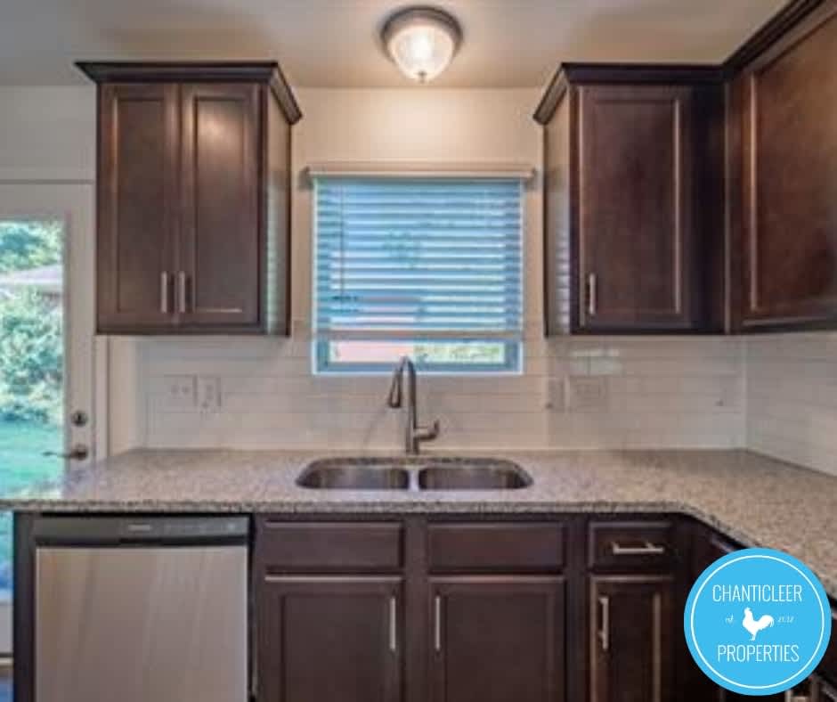 231 Socket Street – photo 4