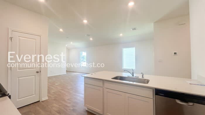 320 Santo Domingo Road – photo 3