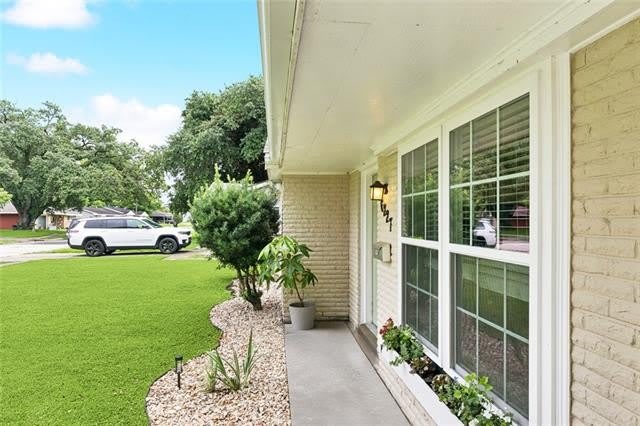 6227 Brunswick Court – photo 3
