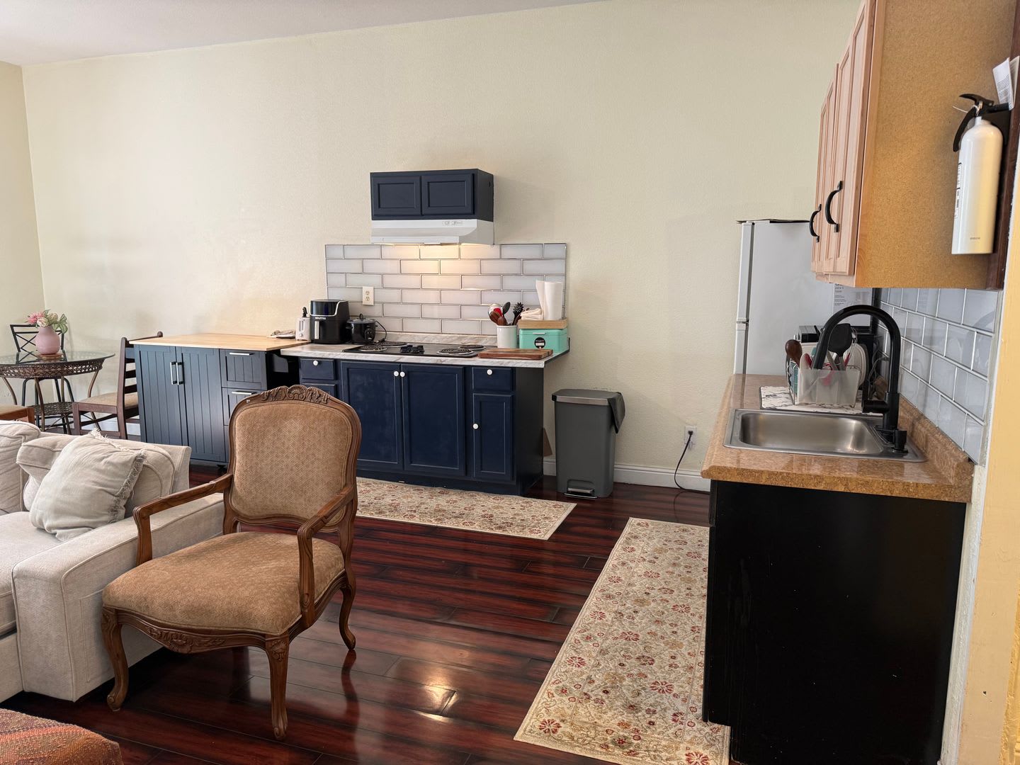 Conveniently located in Old Town Suisun – photo 5