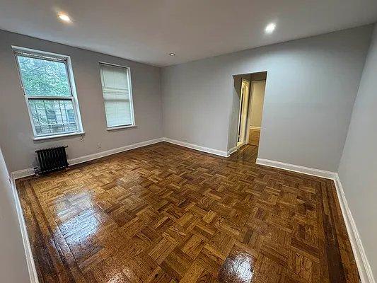 2419 Davidson Avenue – photo 2