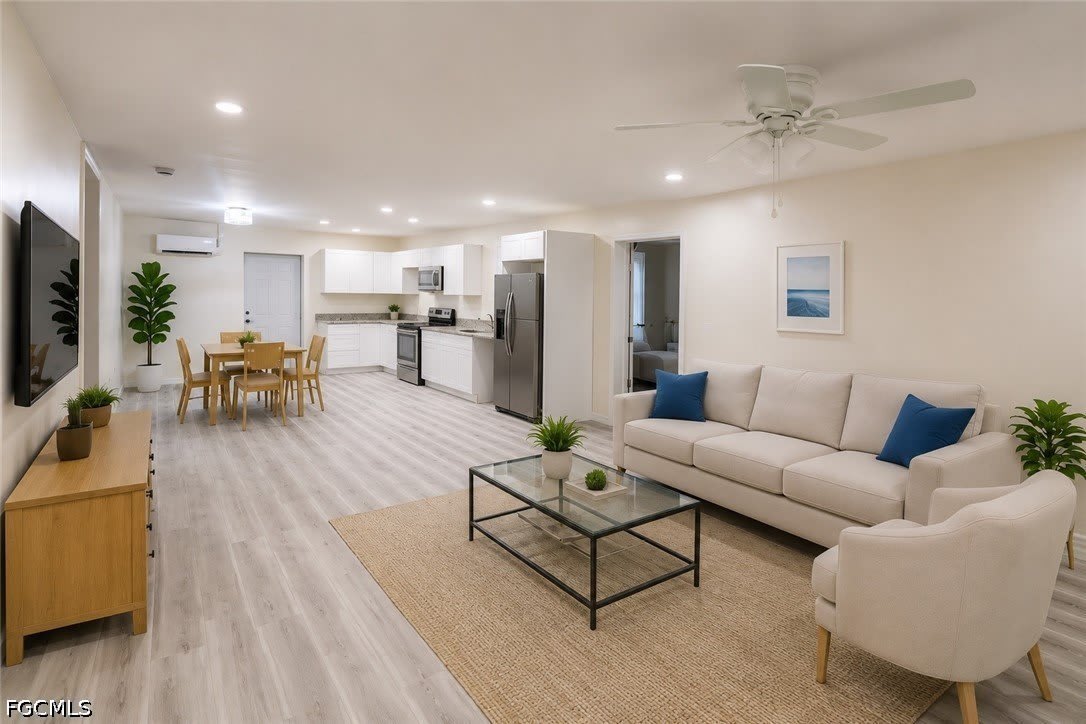 2222 Unity Avenue – photo 3