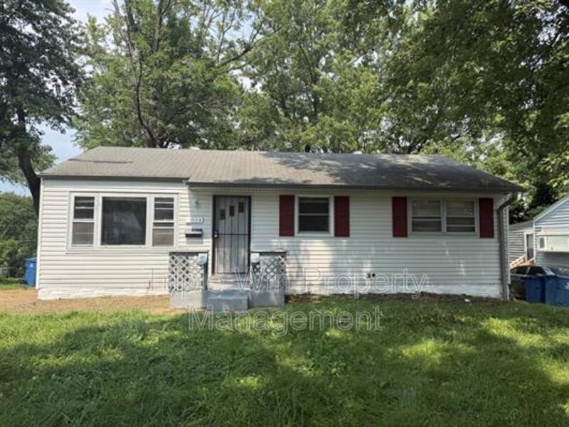 1113 Highmont Dr – photo 2