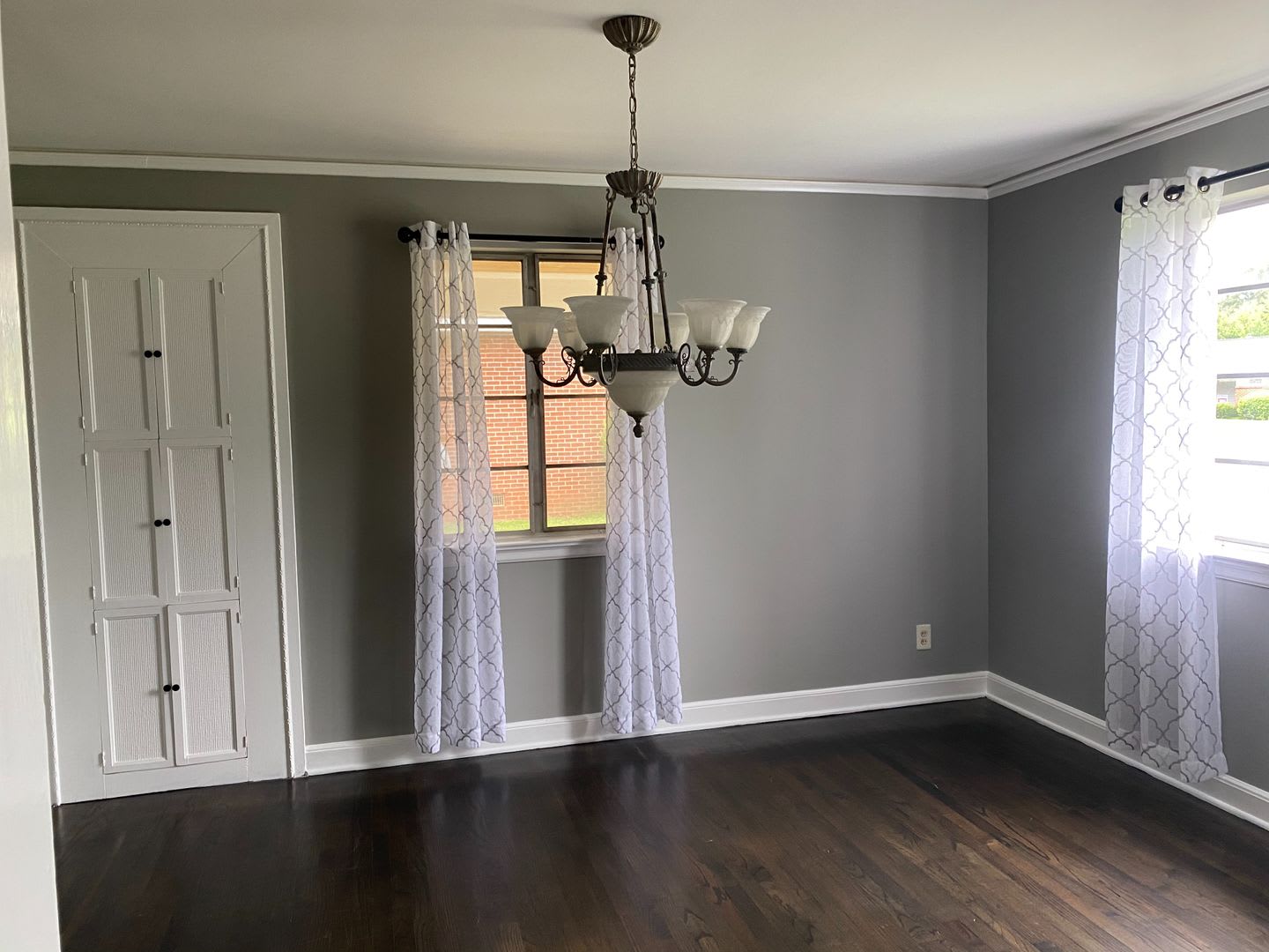 Large Beautiful Space – photo 4