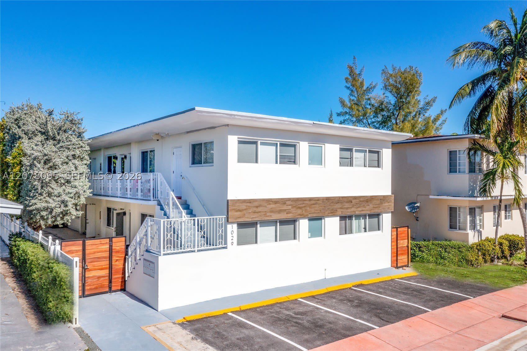 1029 79th St – photo 1