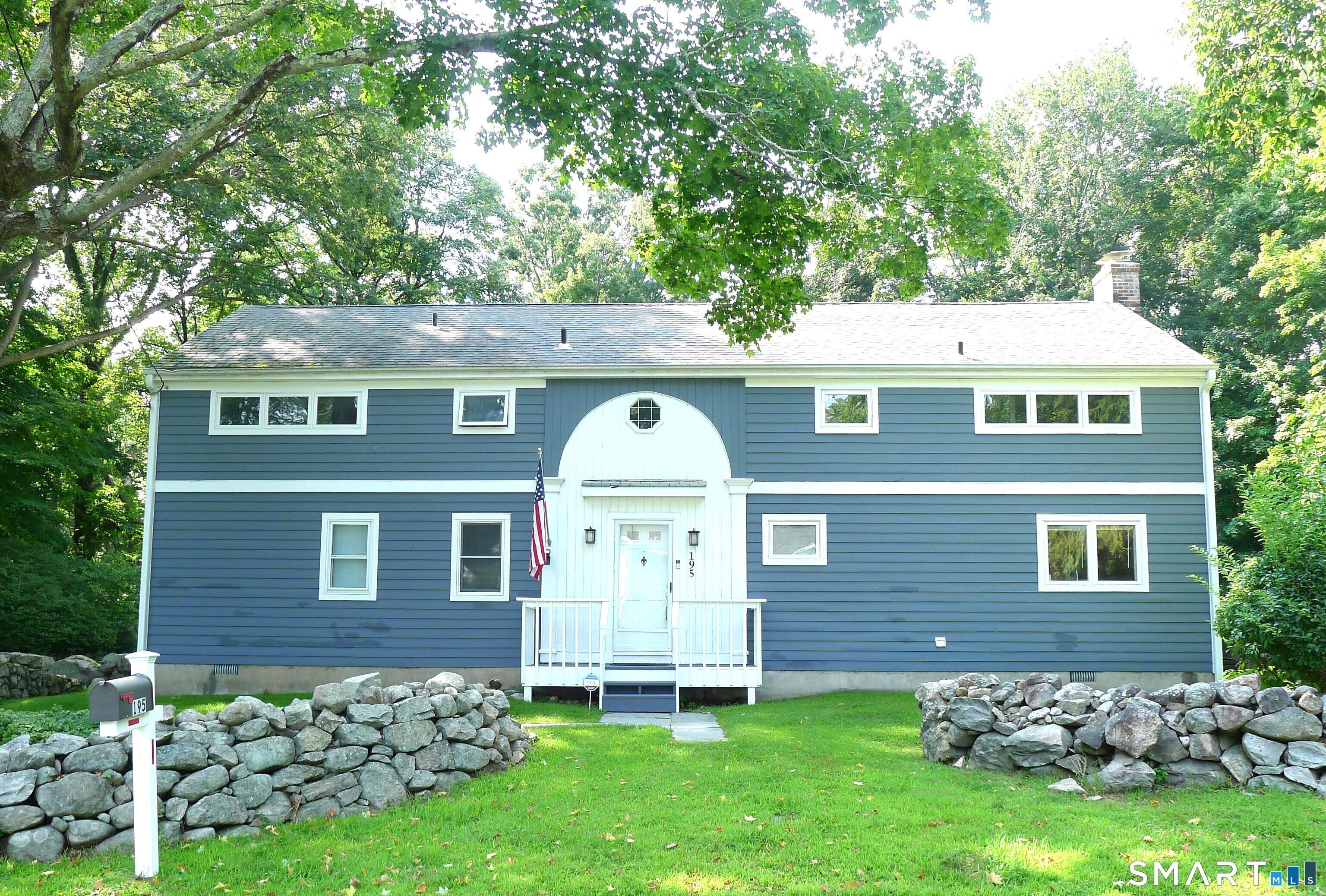 195 Silver Spring Road – photo 1