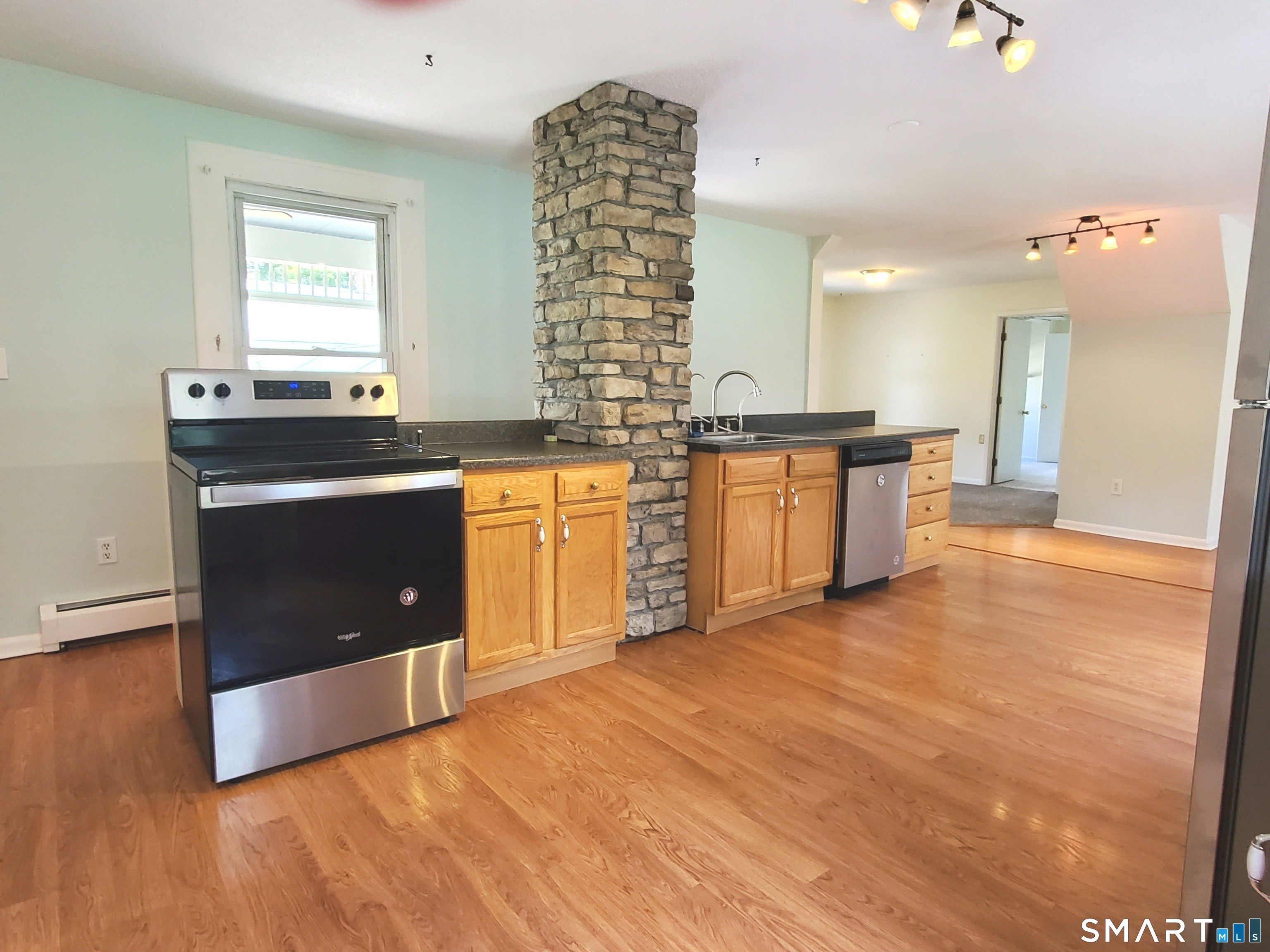 65 Elm Street – photo 2