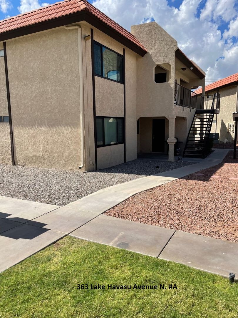 Move in ready condo, ground floor and includes utilities. – photo 1