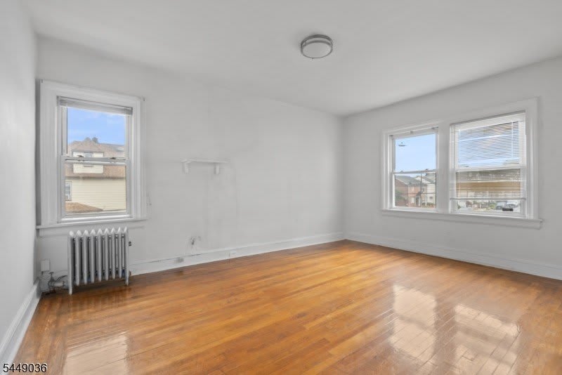 281 19Th Ave, 2nd flr – photo 3