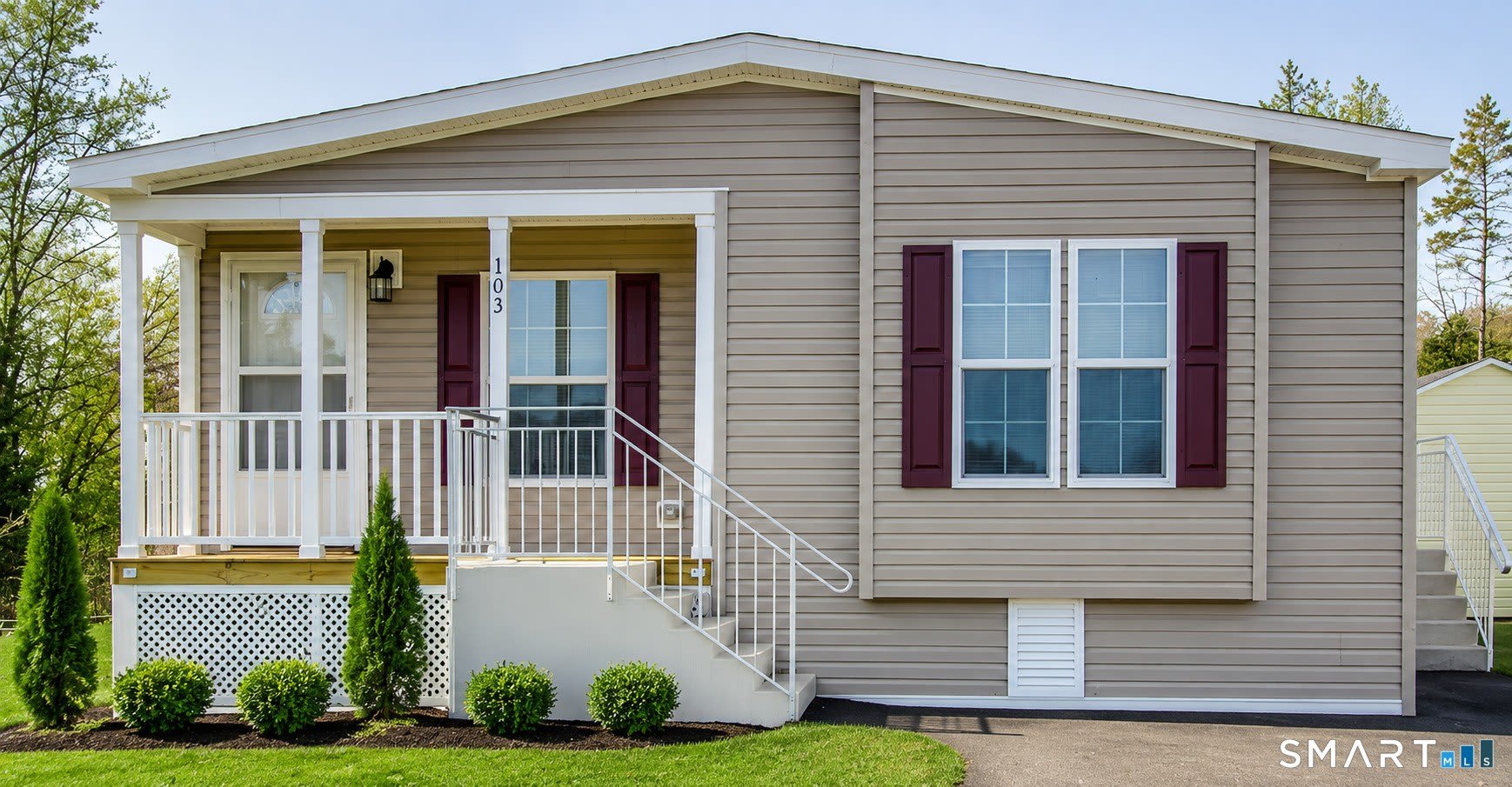 111 Clark Lane – photo 1