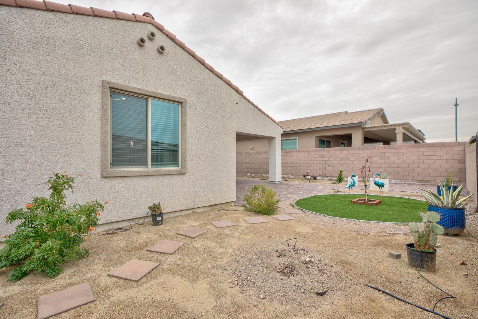55 Guard Gated Home Move In Ready – photo 5