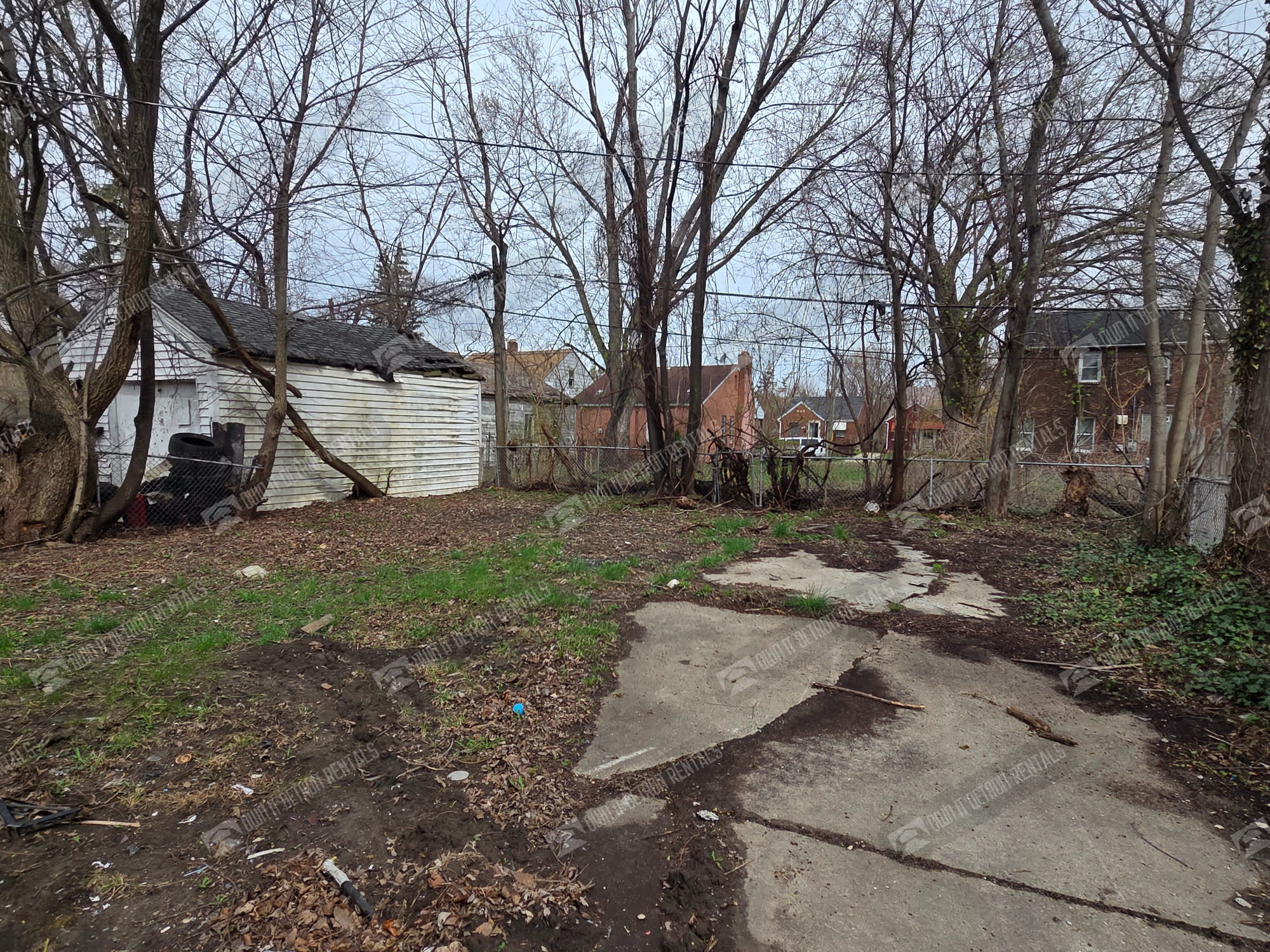14757 Wilfred St – photo 3