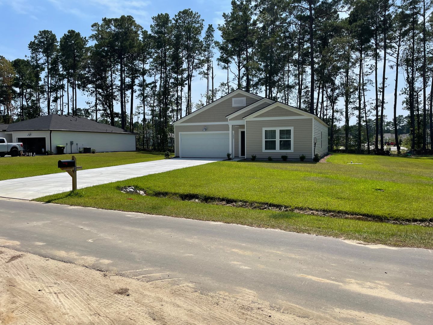 3 Bedroom 2 Bath Home in Hunter's Trace, Calabash, NC – photo 2