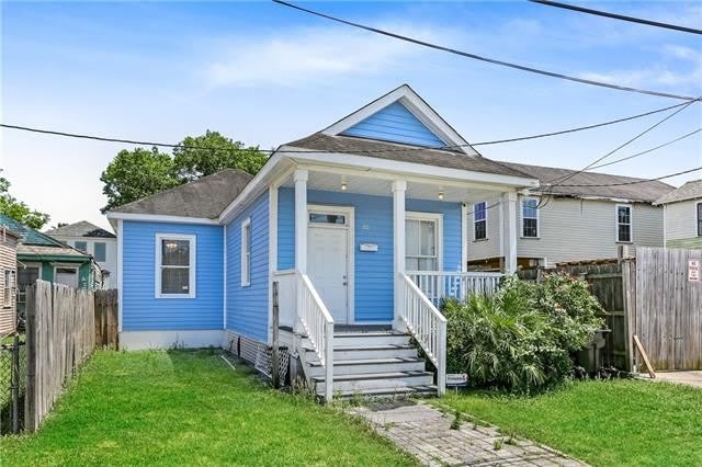 1512 N ROBERTSON Street – photo 1