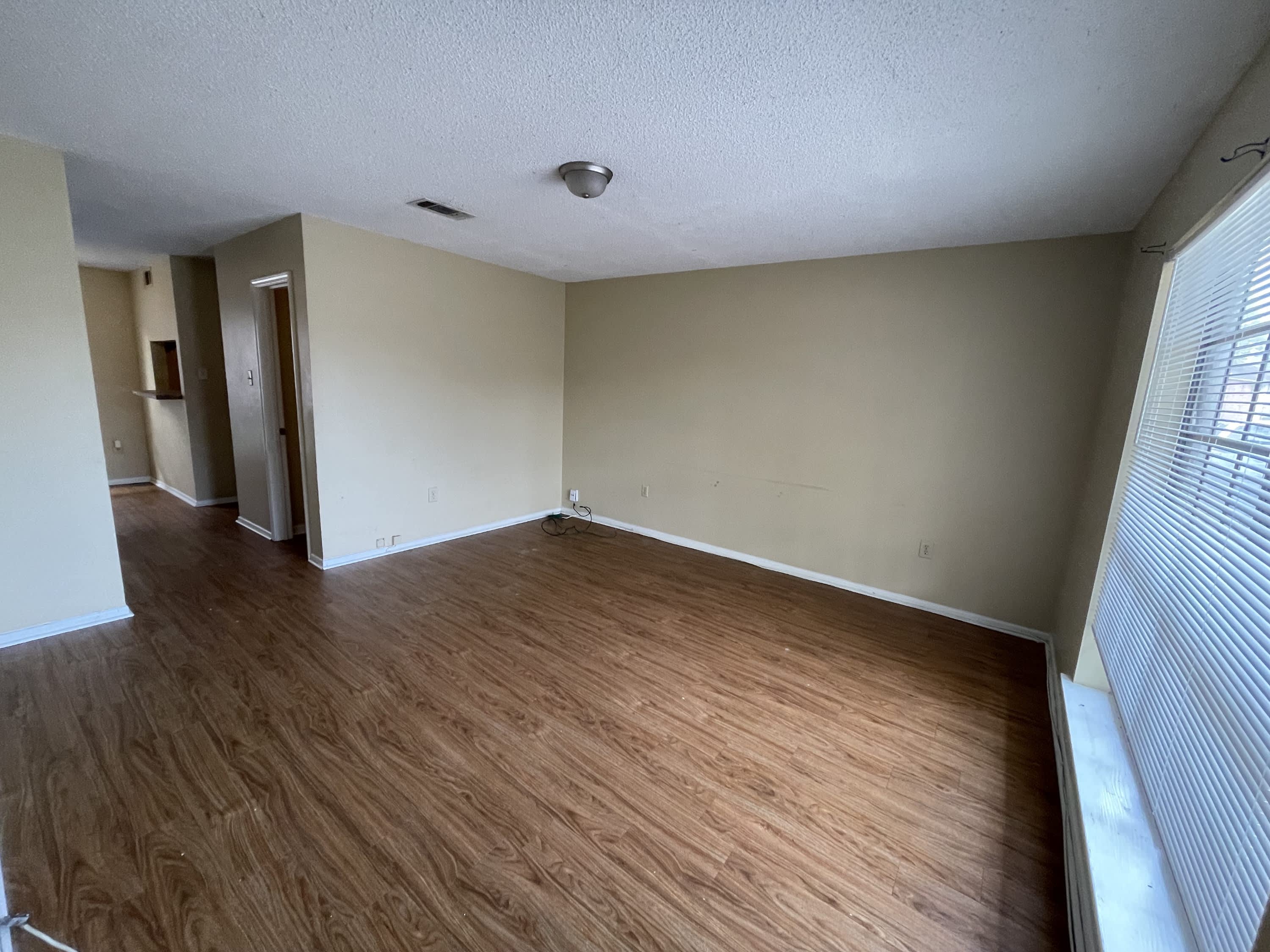 1643 Cedar Lake Drive C – photo 2