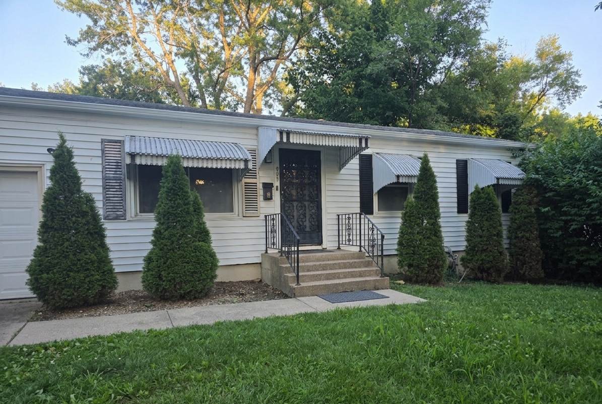 9303 Lewis Ave Kansas City MO 64138 – photo 1