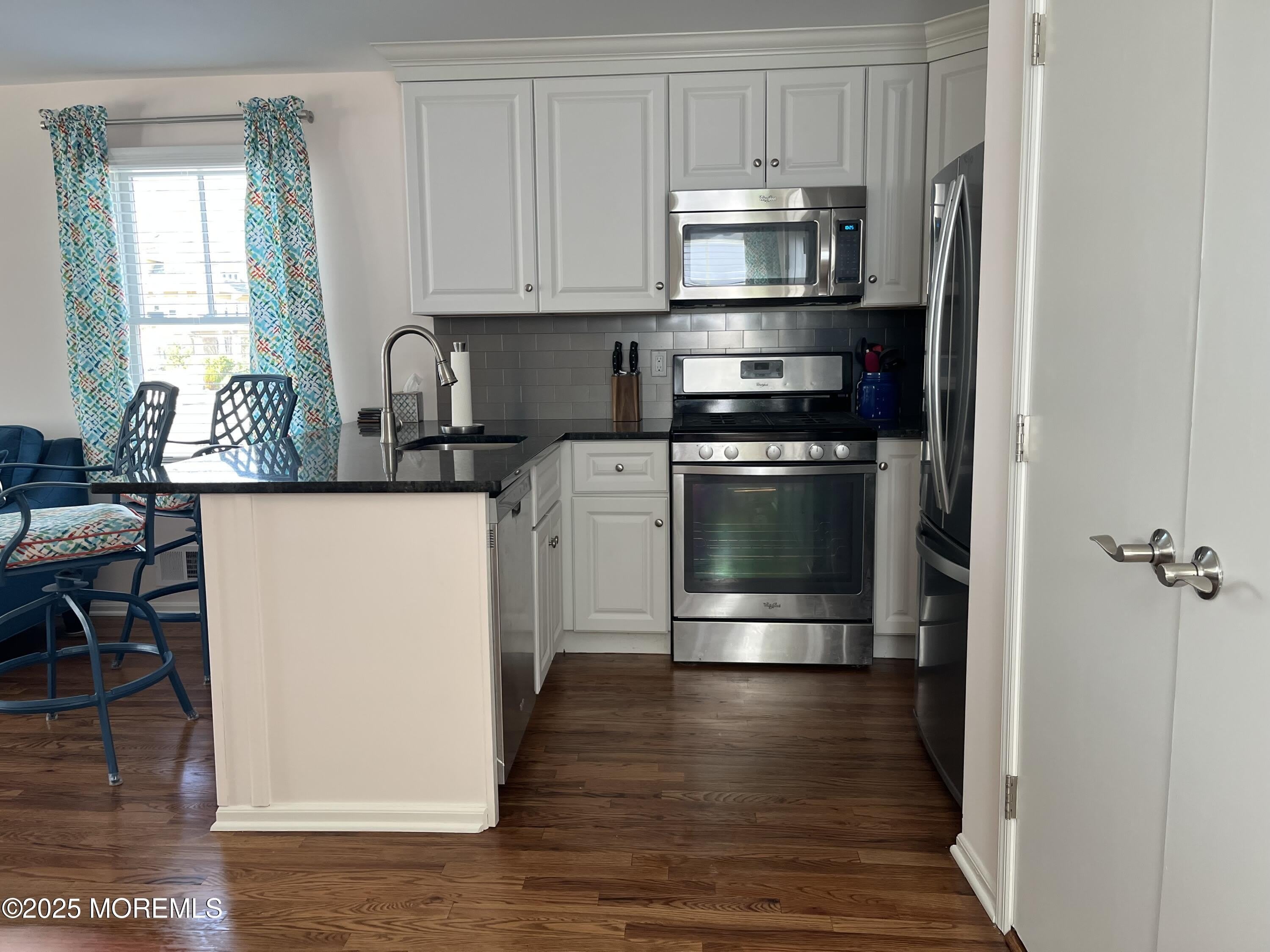 100 Ocean Park Avenue – photo 5