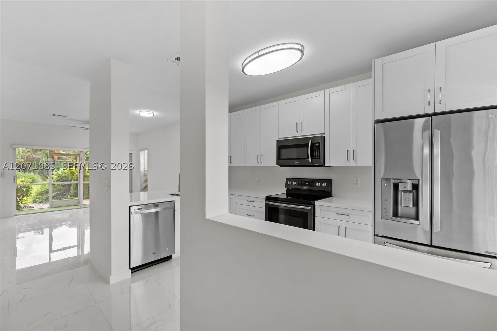 12133 SW 3rd St – photo 3