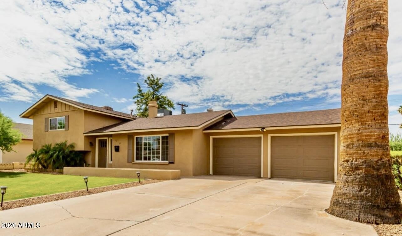 919 E La Jolla Drive – photo 2