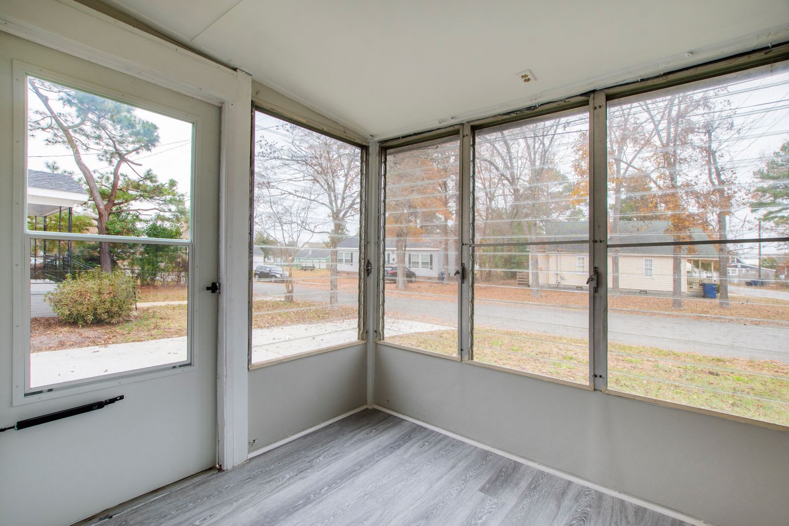 Charming 3BR Ranch Home Minutes from Downtown Smithfield! – photo 3
