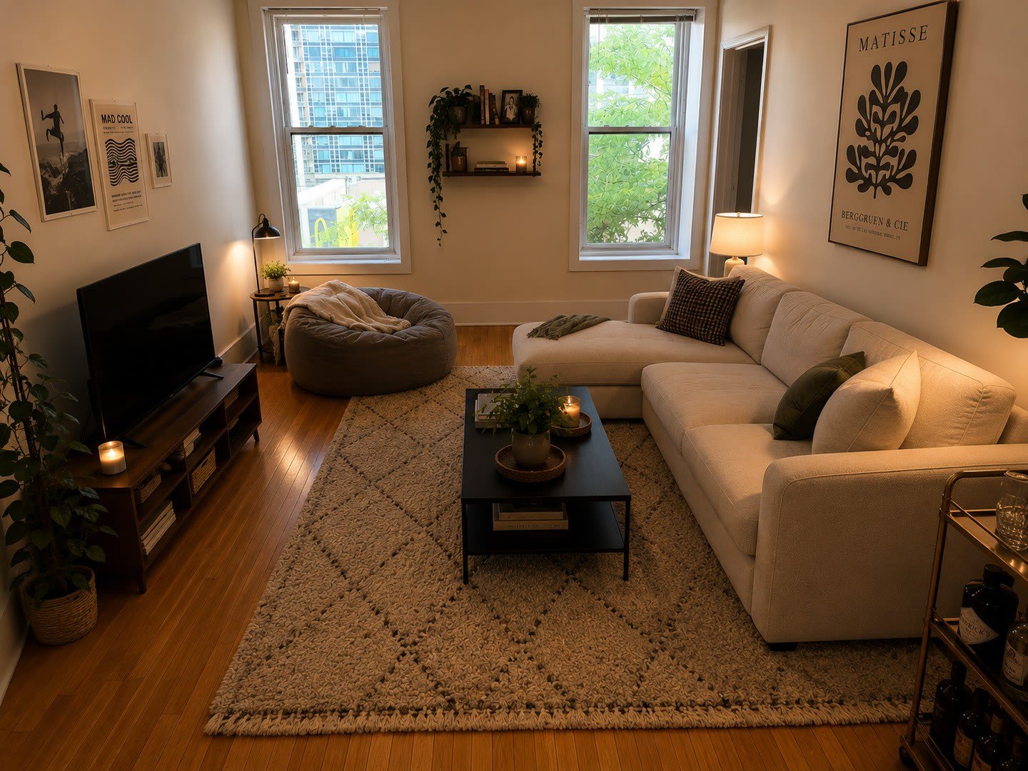 2636 N Clark Street – photo 2