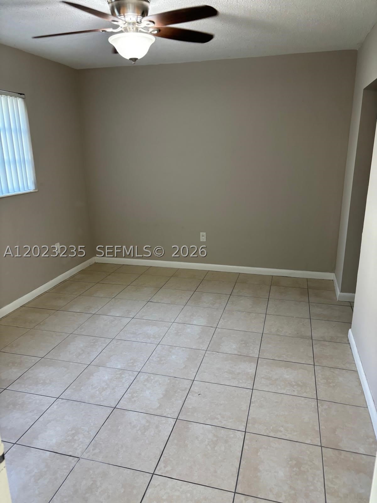 3050 S Dixie Hwy – photo 5