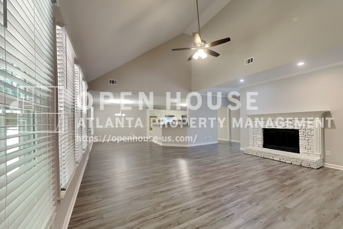 5025 Oak Hollow Drive Northwest – photo 5