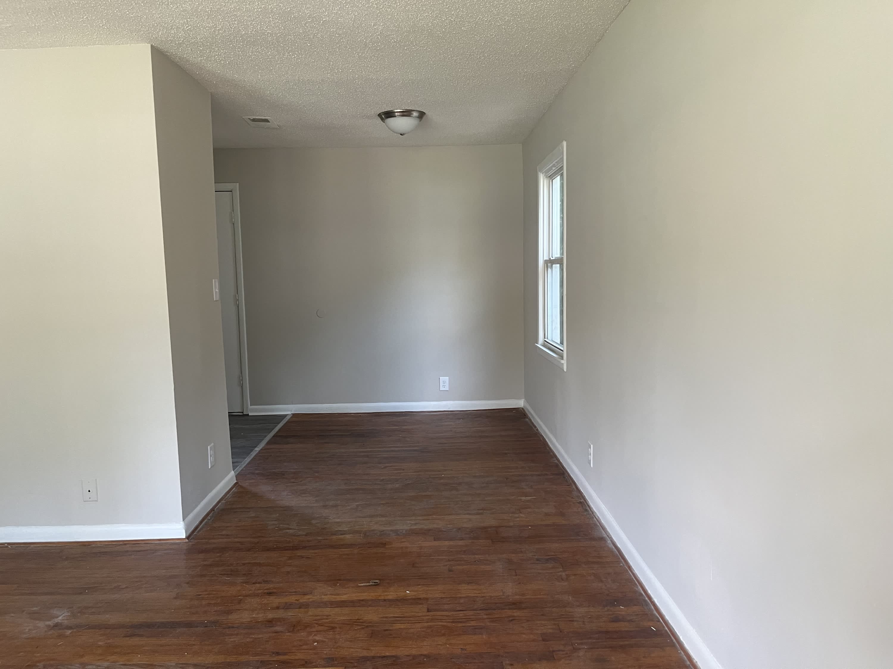 4317 41St Avenue North – photo 3