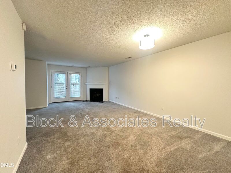 5620 Bridgetowne Way – photo 4