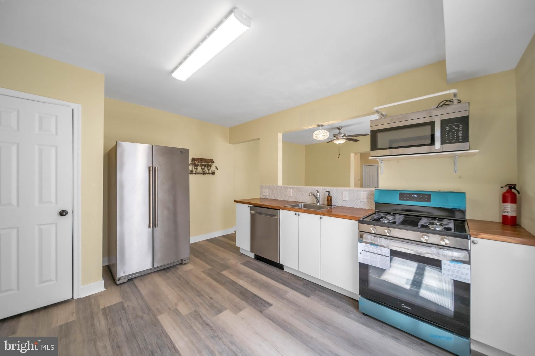 2712 SHERMAN Avenue NW – photo 2