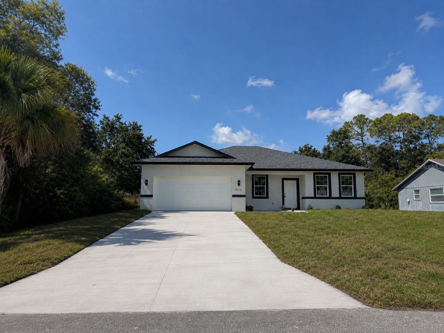 5219 SYLVANIA Avenue – photo 1