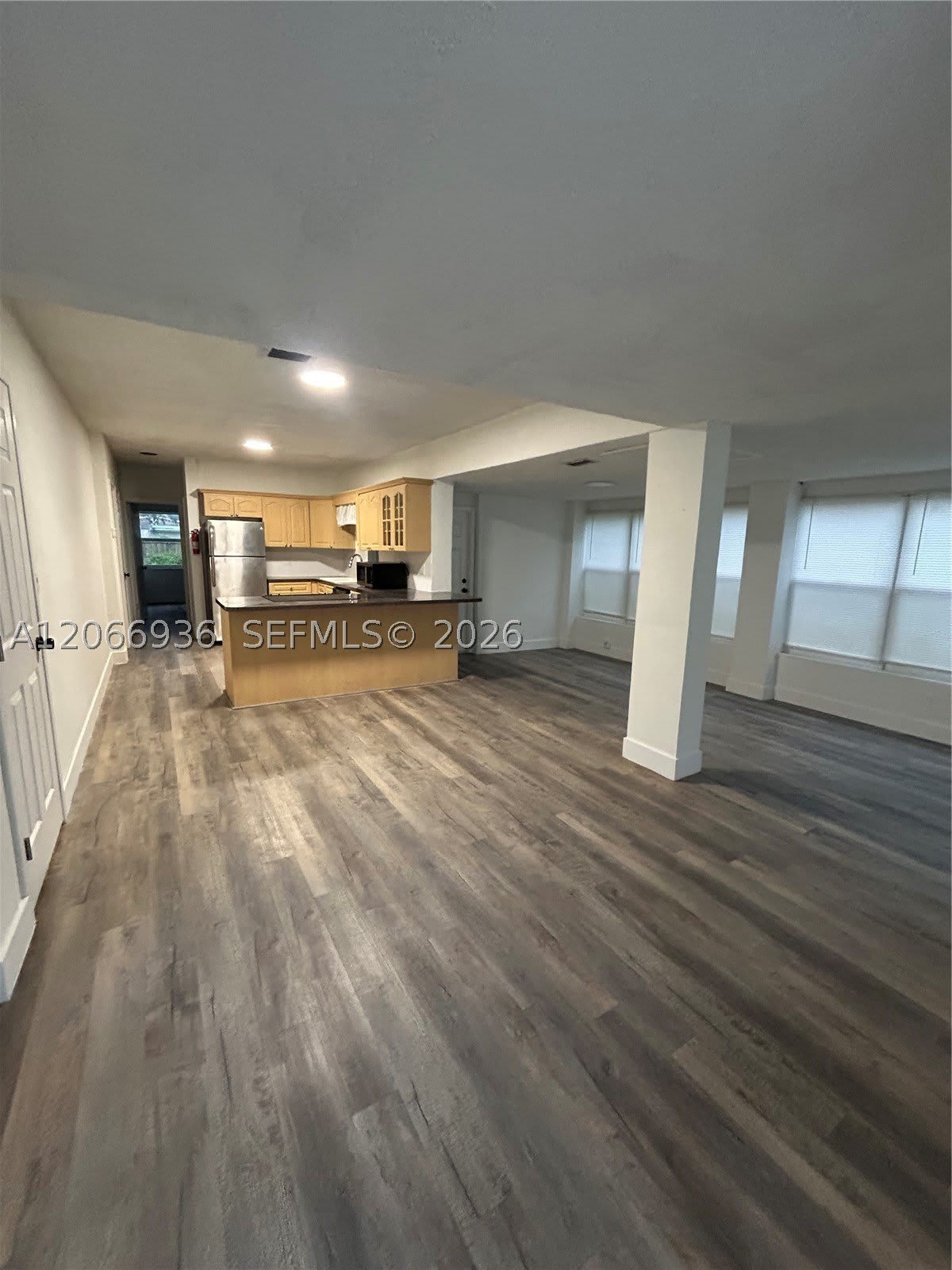 1482 NE 175th St – photo 4