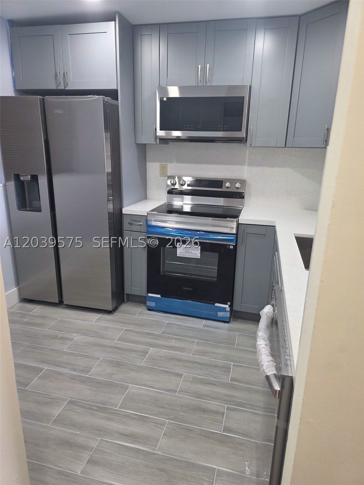 10985 SW 107th St – photo 4